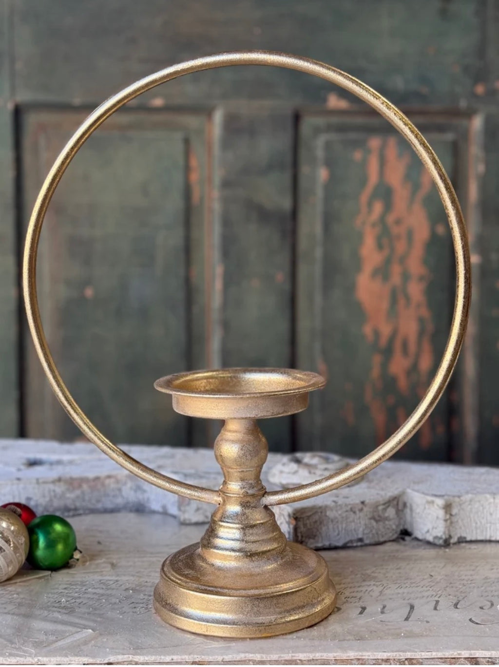 Lumera 15.75” Gold Circlet Candle Holder Metal Pillar Candle Holder Home Decor Centerpiece