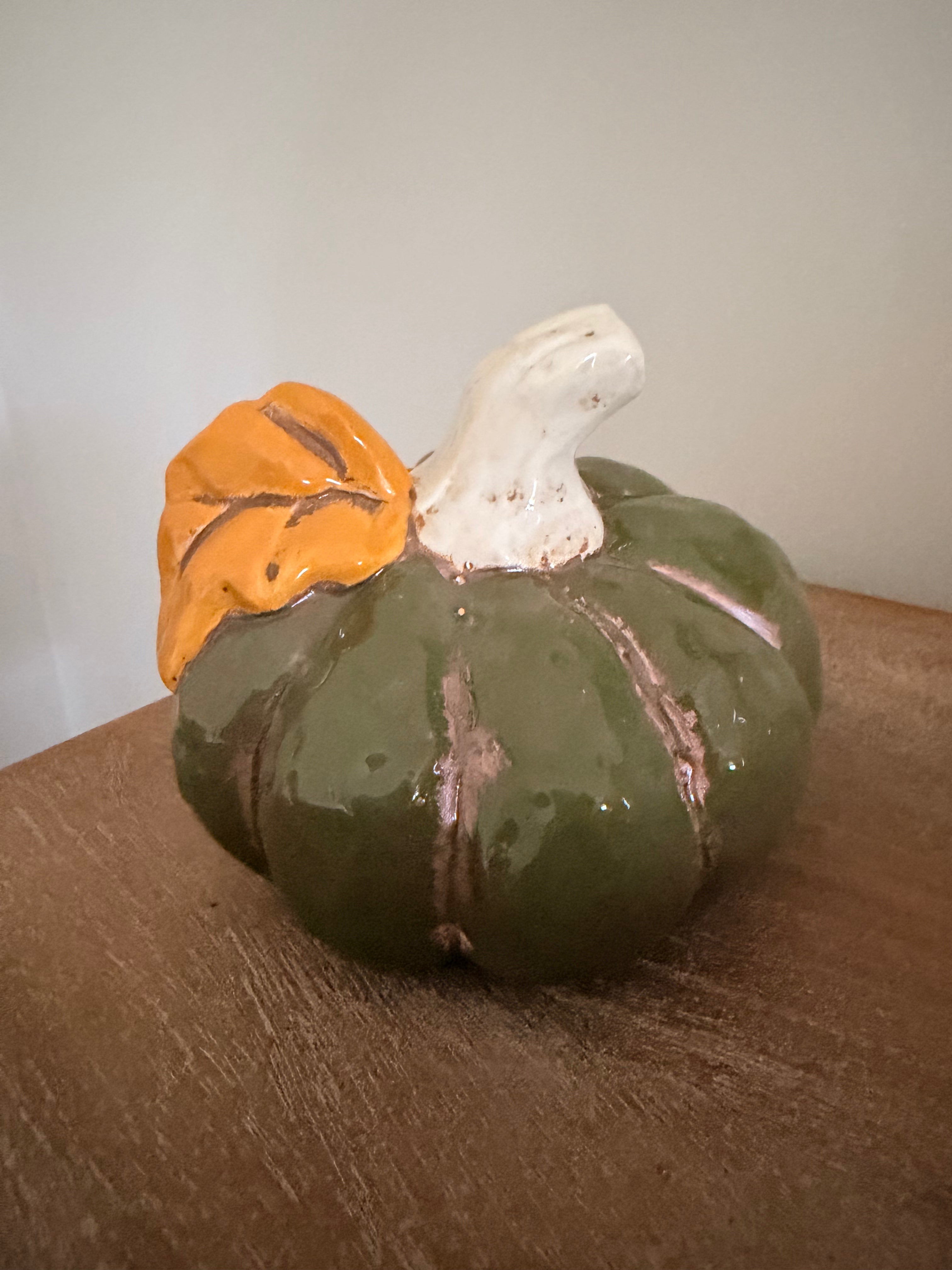 Ceramic Glazed 6” Pumpkin Harvest Thanksgiving Tabletop Decor Autumn Fall Green