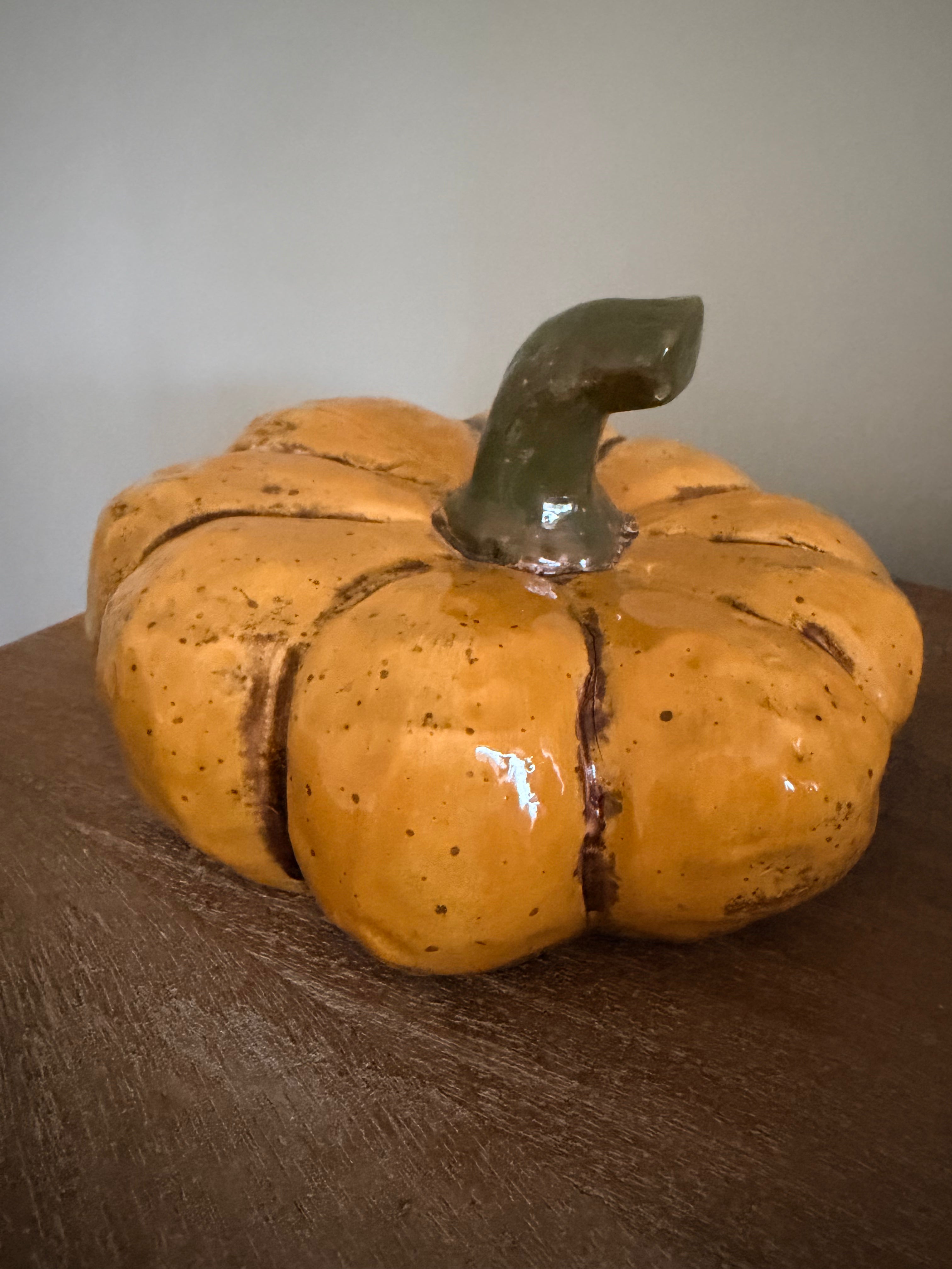 Ceramic Glazed Pumpkin 5” Golden Amber Farmhouse Harvest Tabletop Decor Autumn Fall