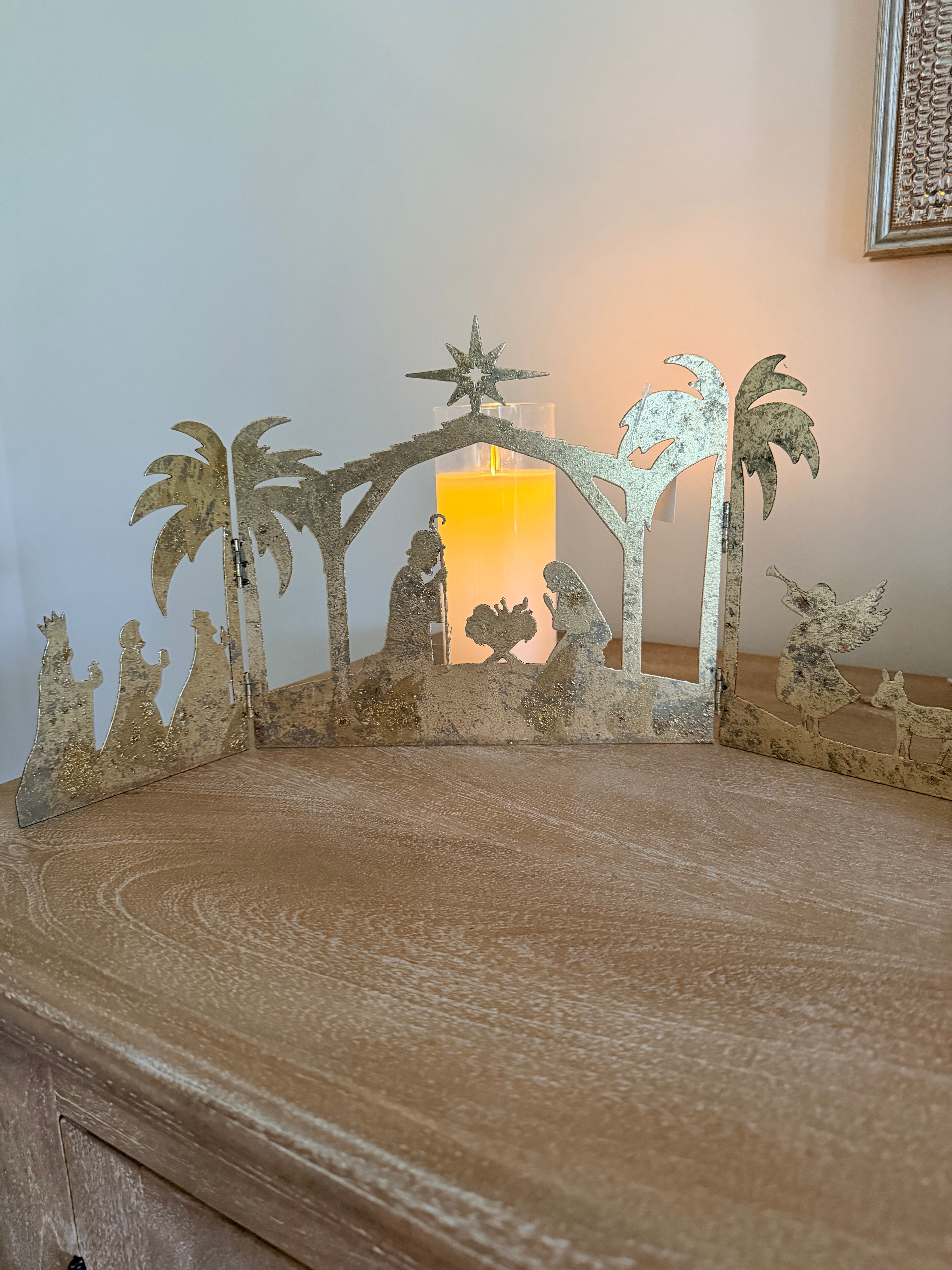Nativity Mantle Scene 19” Gilded Metal Folding Christmas Nativity Decor Holiday