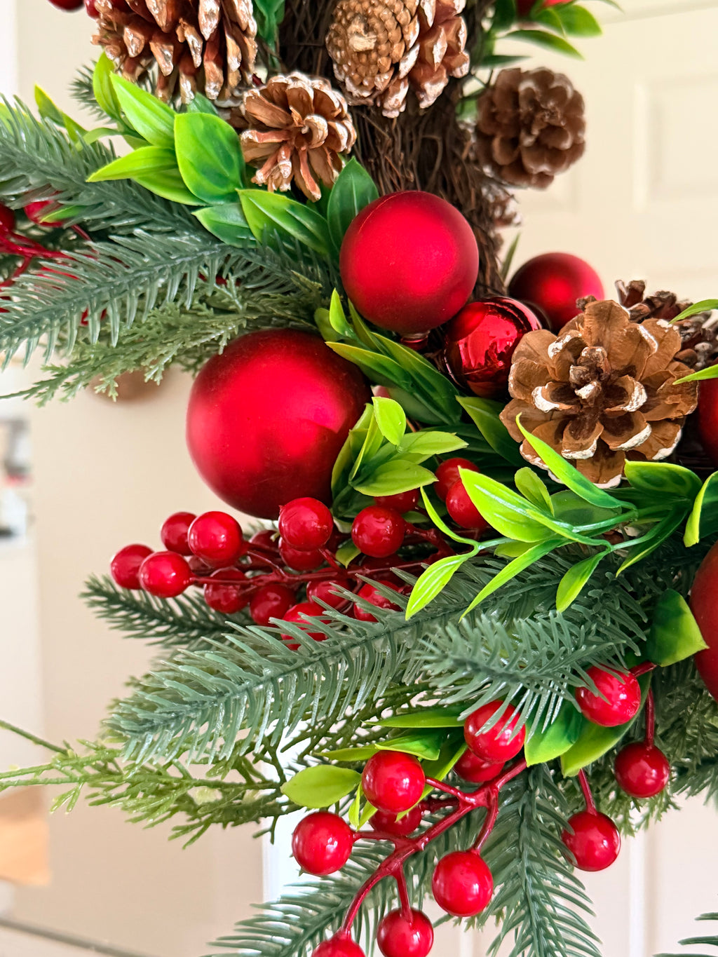 22” Christmas Wreath Red Ornaments & Pinecones Berry Holiday Traditional