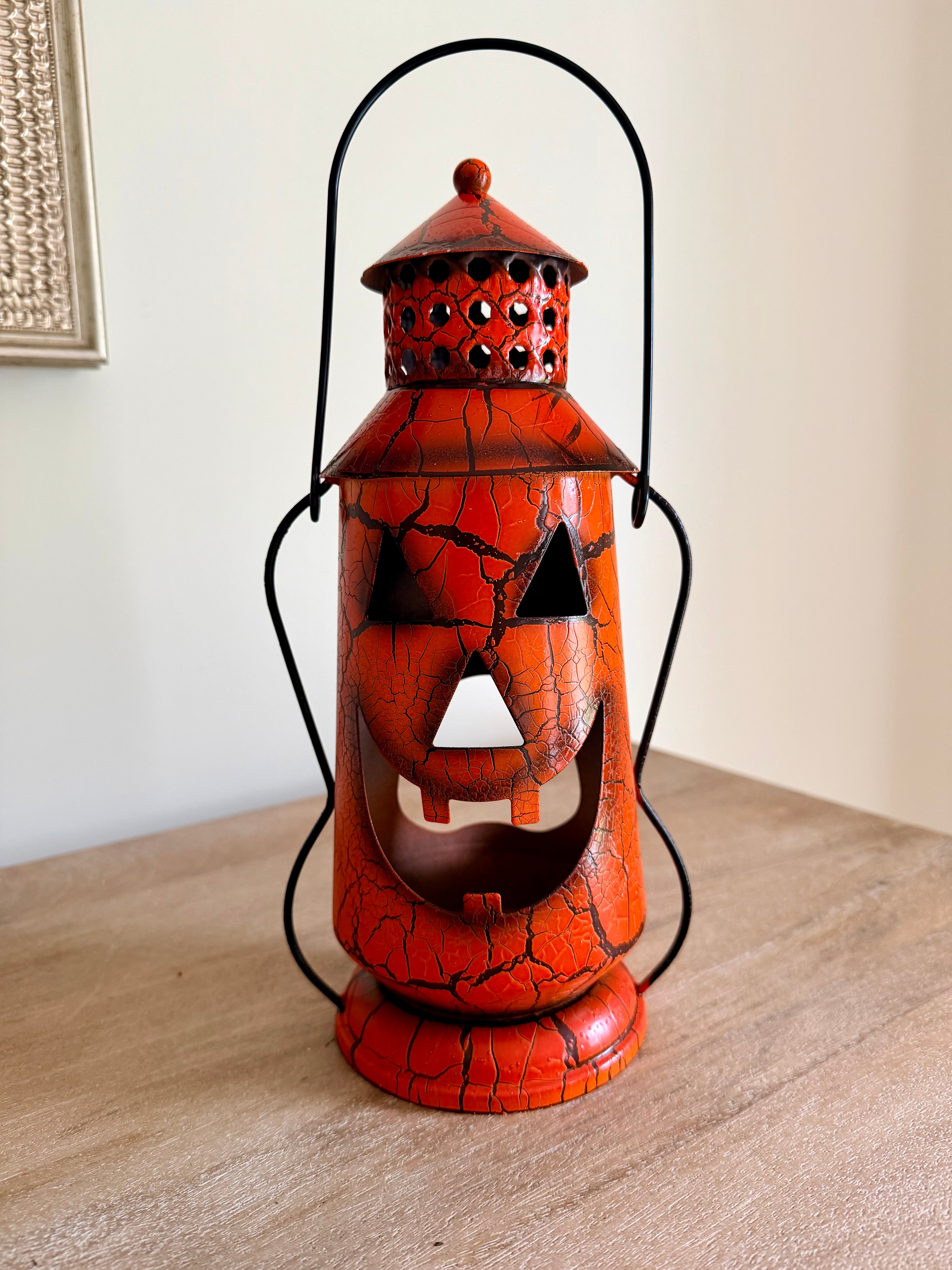 Vintage Style 11” Tall Halloween Pumpkin Jack O Lantern Rustic Metal Hanging