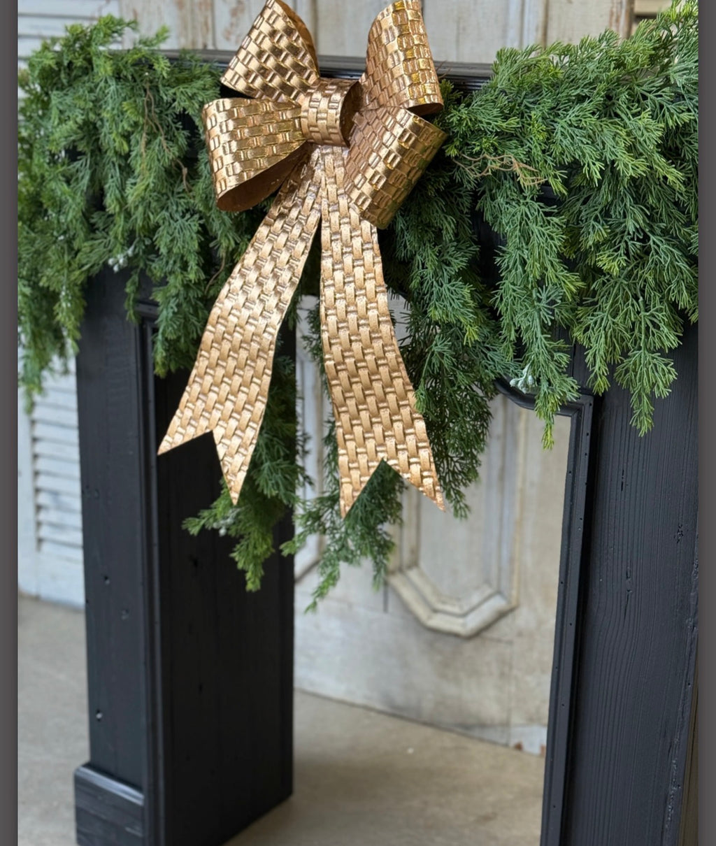 19” Gold Hammered Metal Texture Large Bow Christmas Door Accent Holiday