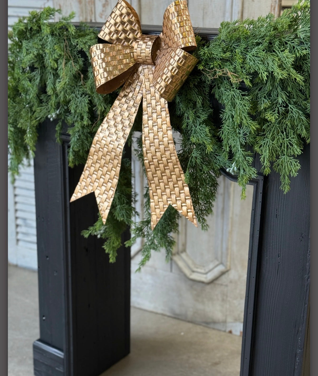 19” Gold Hammered Metal Texture Large Bow Christmas Door Accent Holiday